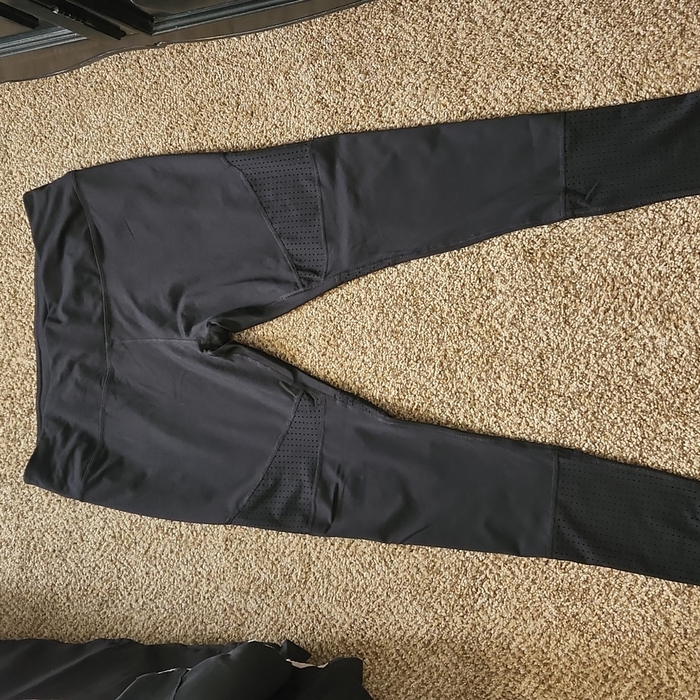 WOMENS WORKOUT LEGGINGS